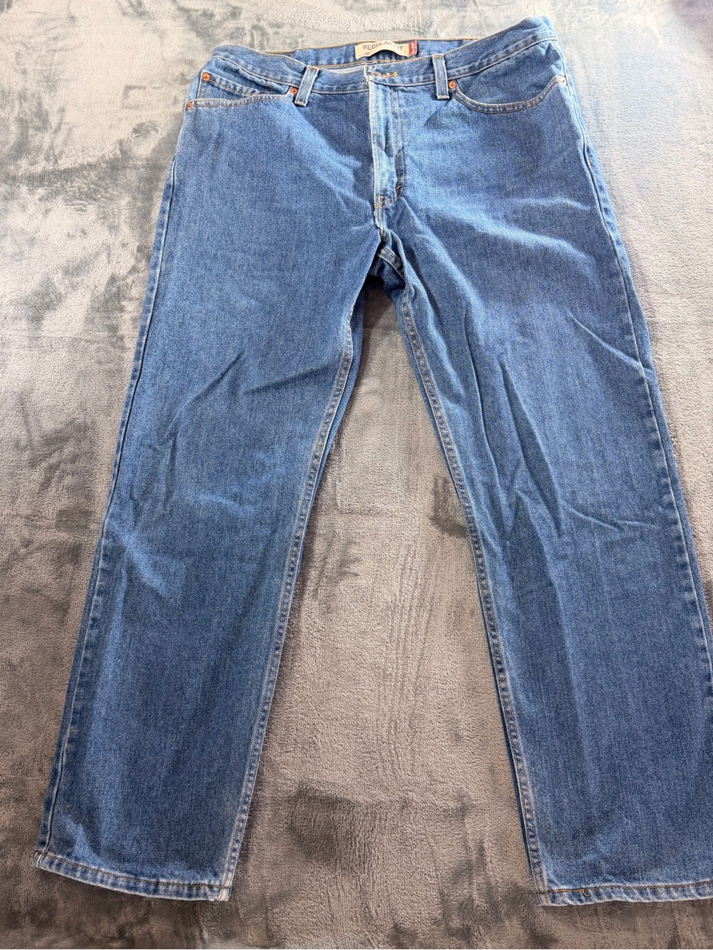 Levi's Men's Medium Blue Straight-Leg Jeans 505 regular fit 38 x 32.